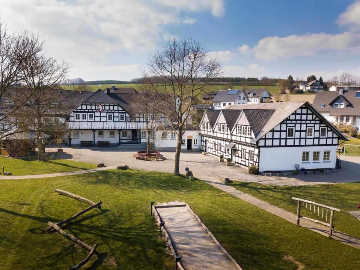 Апартаменты Landhaus Schulte-Goebel Шмалленберг Экстерьер фото